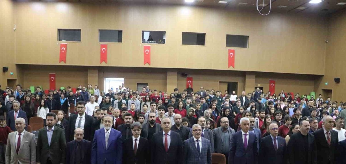Karaman’da TÜBİTAK destekli bilim şenliği açıldı ziyaretçiler 10 Ekim’e kadar kabul ediliyor