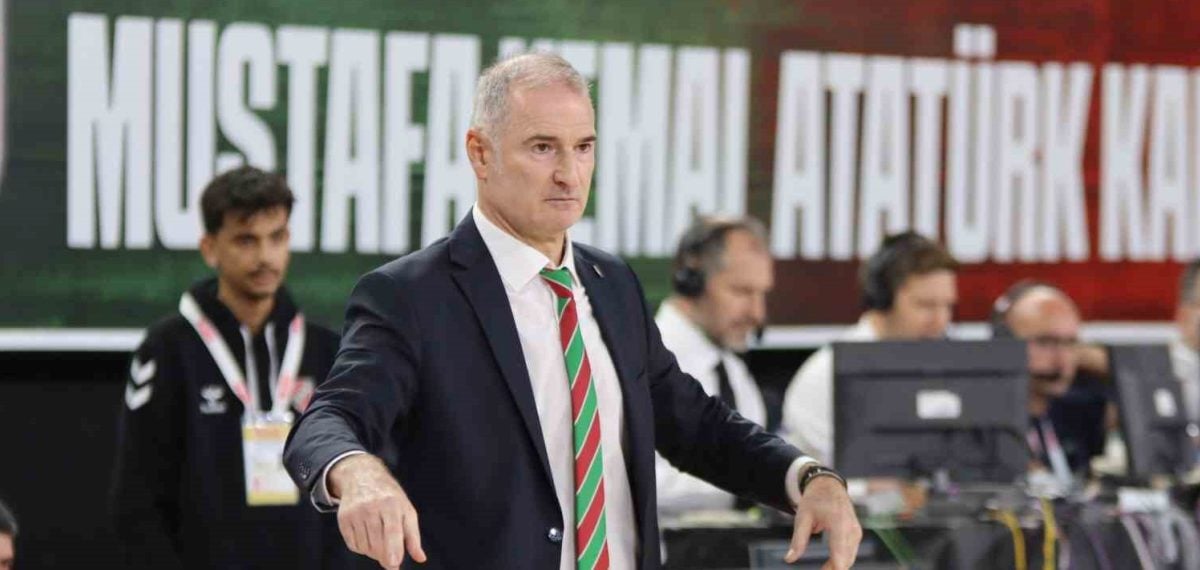 Karşıyaka deplasmanda Fenerbahçe karşısında sahasında ilk yenilgiyi aldı