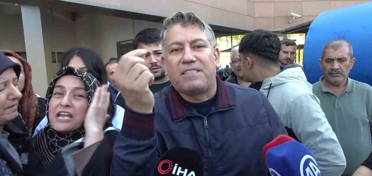 Kasada oturan 15 yaşındaki çocuk başından vurularak ağır yaralandı