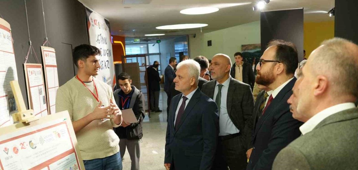 Kastamonu Üniversitesi proje pazarı öğrencilerin Ar-Ge ve girişimcilik başarısını sergiledi
