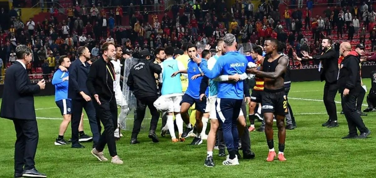 Kayserispor a ağır para ve hak mahrumiyeti cezaları verildi