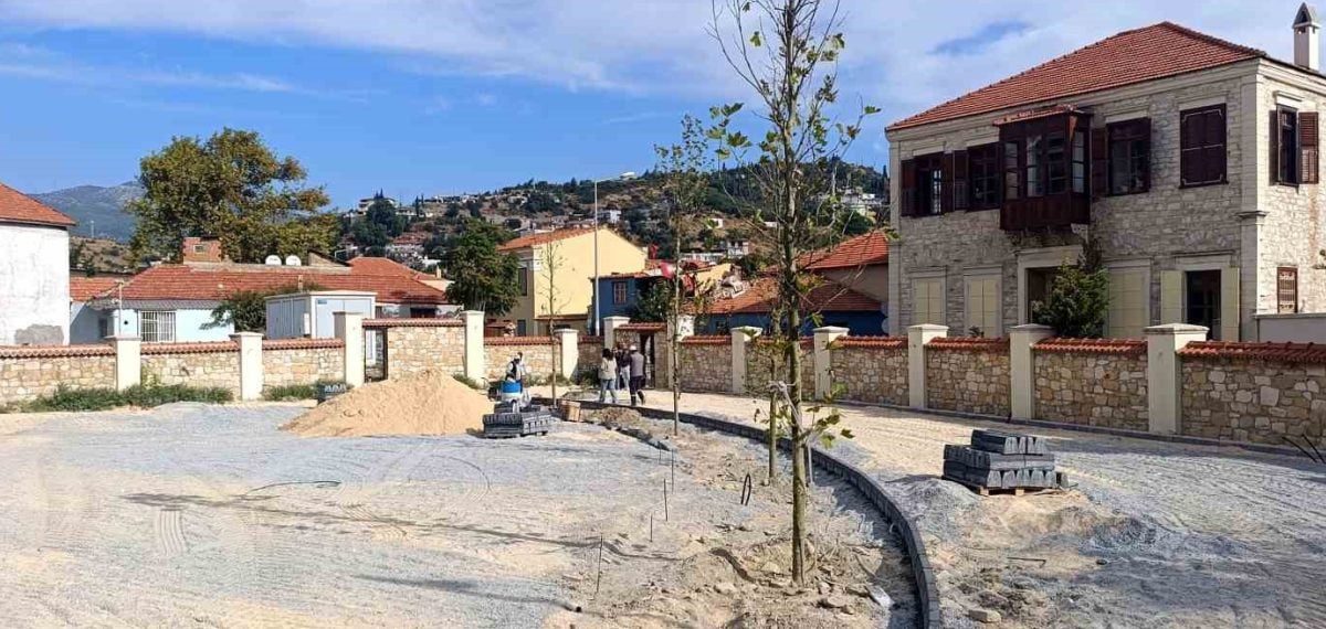 Kemalpaşa Mahallesi restorasyon ve organik pazar çalışmalarıyla cazibe merkezi olmaya hazırlanıyor