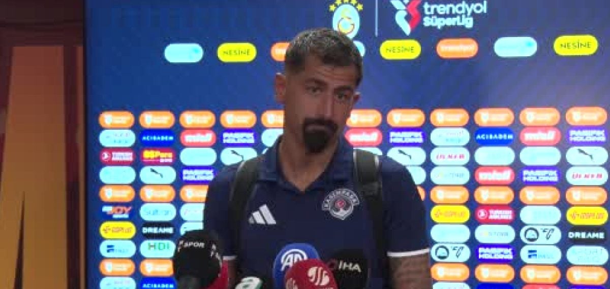 Kerem Demirbay Galatasaray maçından sonra yanlış anlaşıldığını belirterek taraftarlardan özür diledi