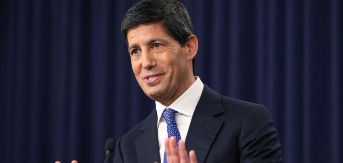 Kevin Warsh yapay zeka ve faiz politikası üzerine çekingen sinyal verdi