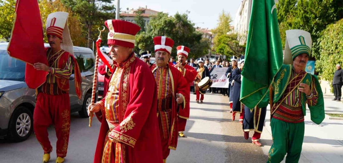 Kırıkkale’de Amatör Spor Haftası kortej yürüyüşü ve meydan etkinlikleri başladı