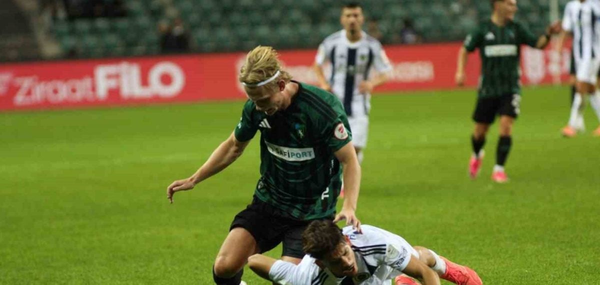 Kocaelispor Mazıdağı Fosfatspor’u 3-0 yenerek Ziraat Türkiye Kupası’nda tur atladı