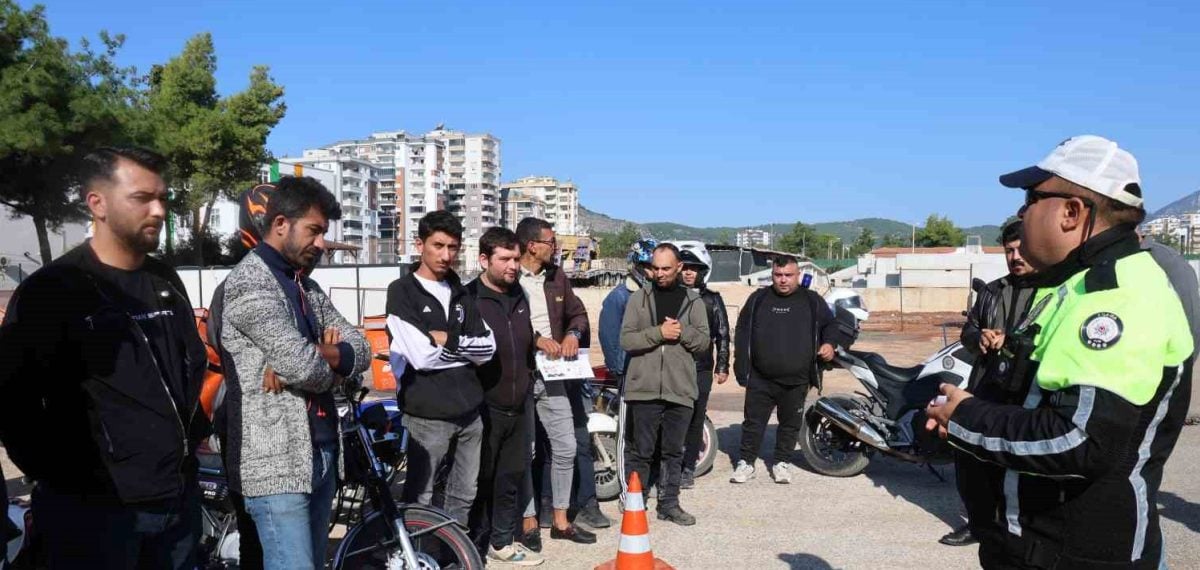 Kozan’da kurye eğitiminde ‘kask ve sabır’ vurgusu hayat kurtarır