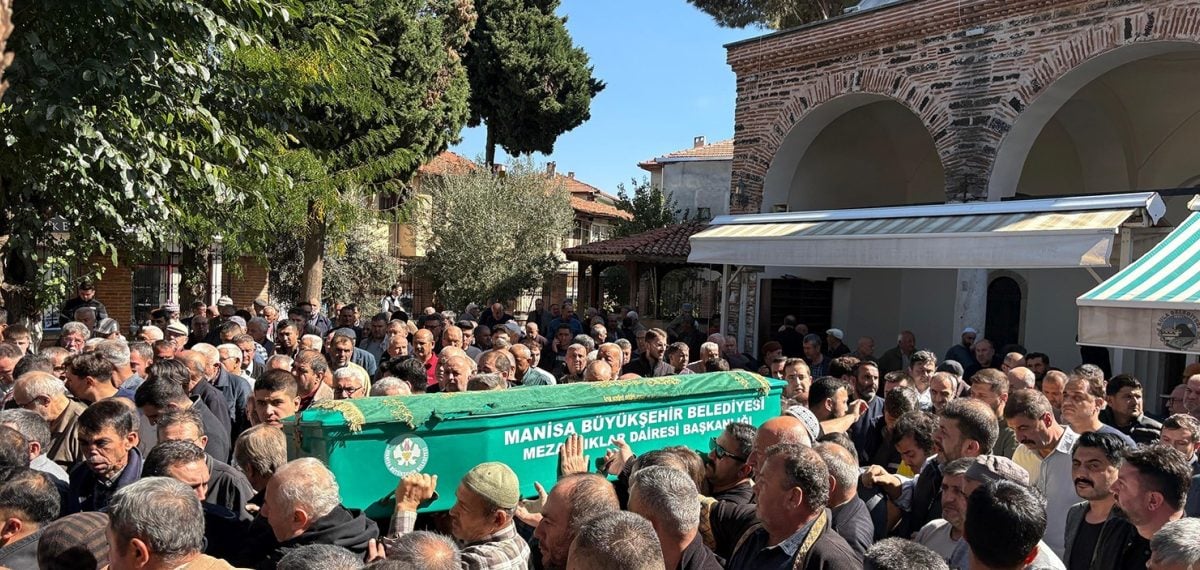 Kula’da ev yangınını izlerken fenalaşan Metin Balcı hayatını kaybetti