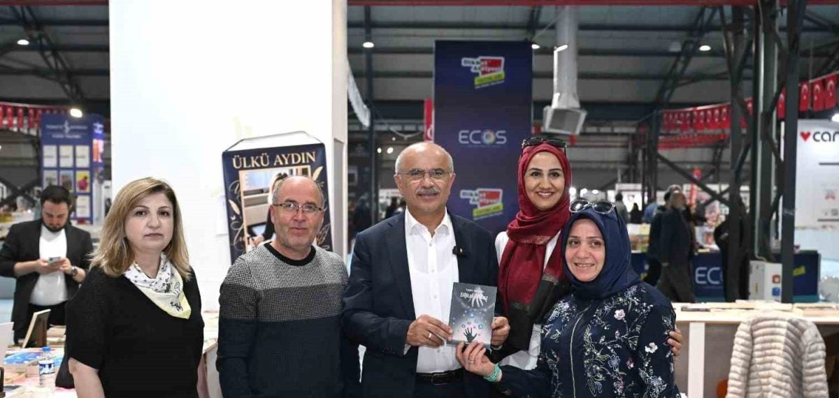 Malatya Kitap Fuarı’nda yazarlar ve yayınevleri Belediye Başkanı ile bir araya geldi