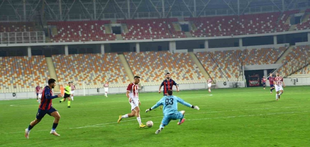 Malatya Yeşilyurtspor sahasında 1964 Silifke Spor Kulübü’nü 4-0 yendi