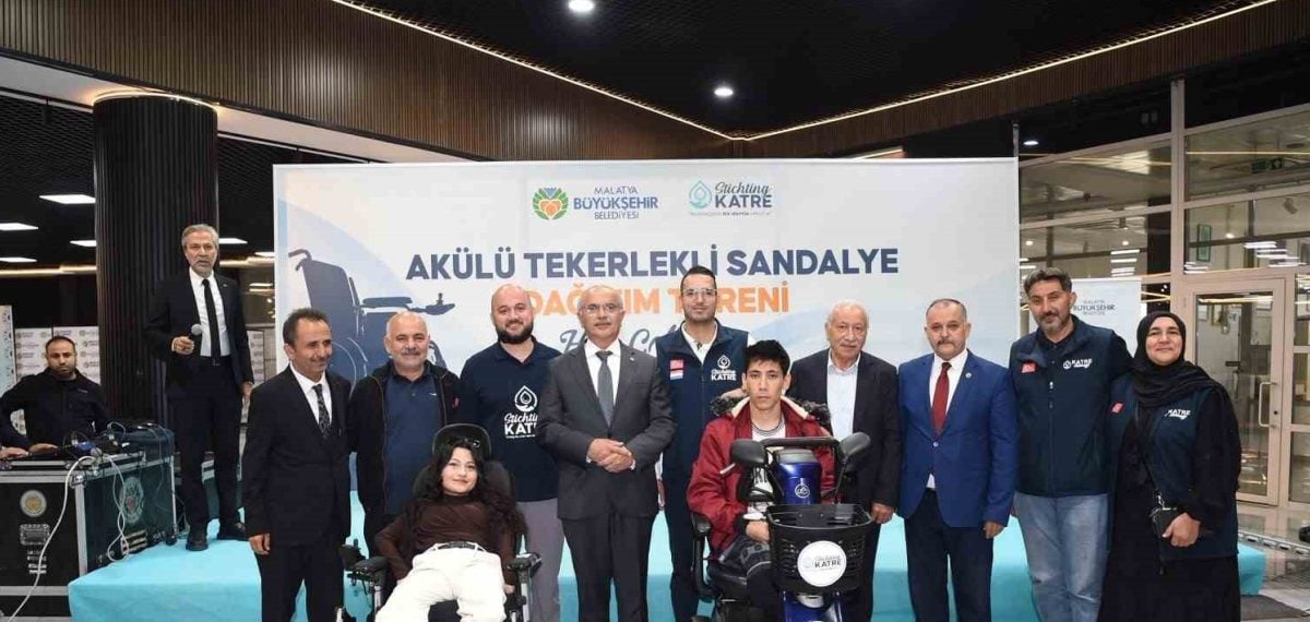 Malatya’da 80 akülü tekerlekli sandalye ihtiyaç sahiplerine teslim edildi