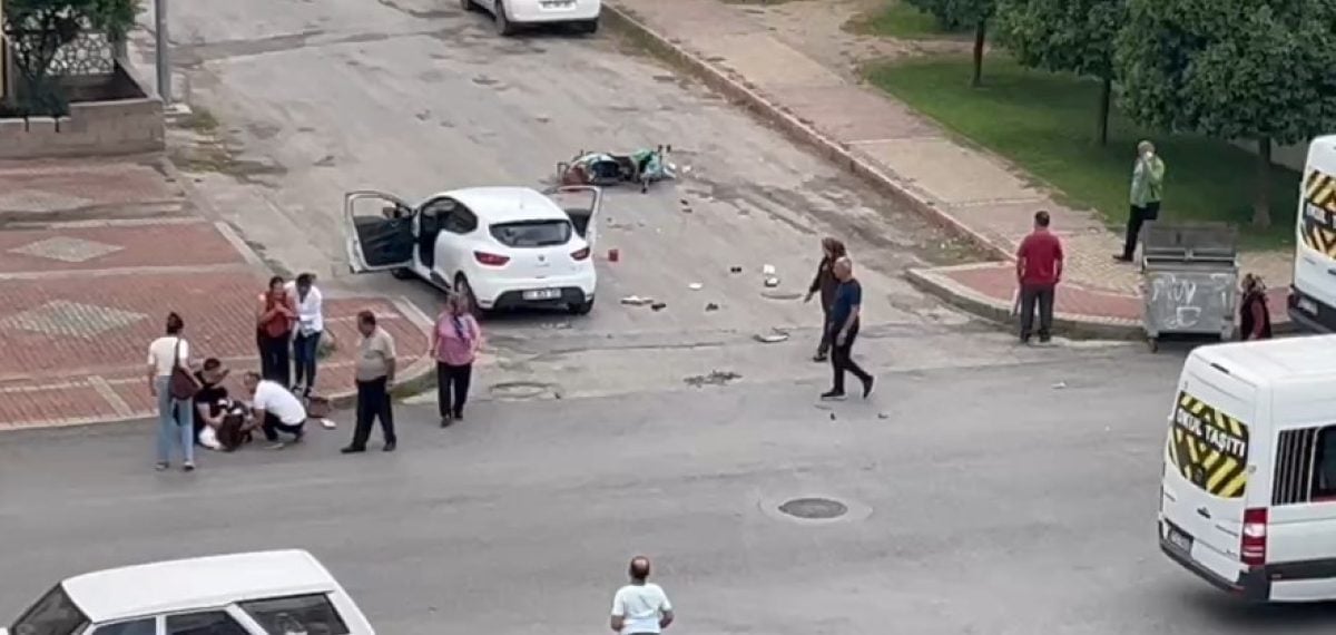 Manavgat kavşağında çarpışma sonrası motosiklet sürücüsü yaralandı, sürücü gözyaşlarına boğuldu