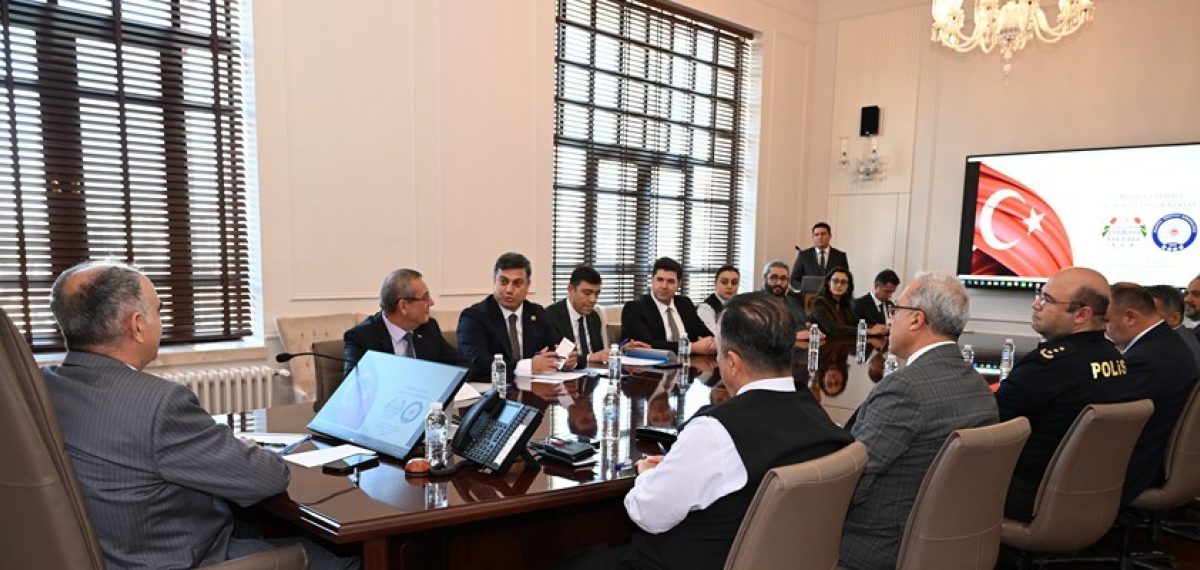 Manisa İl Spor Güvenlik Kurulu sezon güvenliği için tedbirleri kararlaştırdı