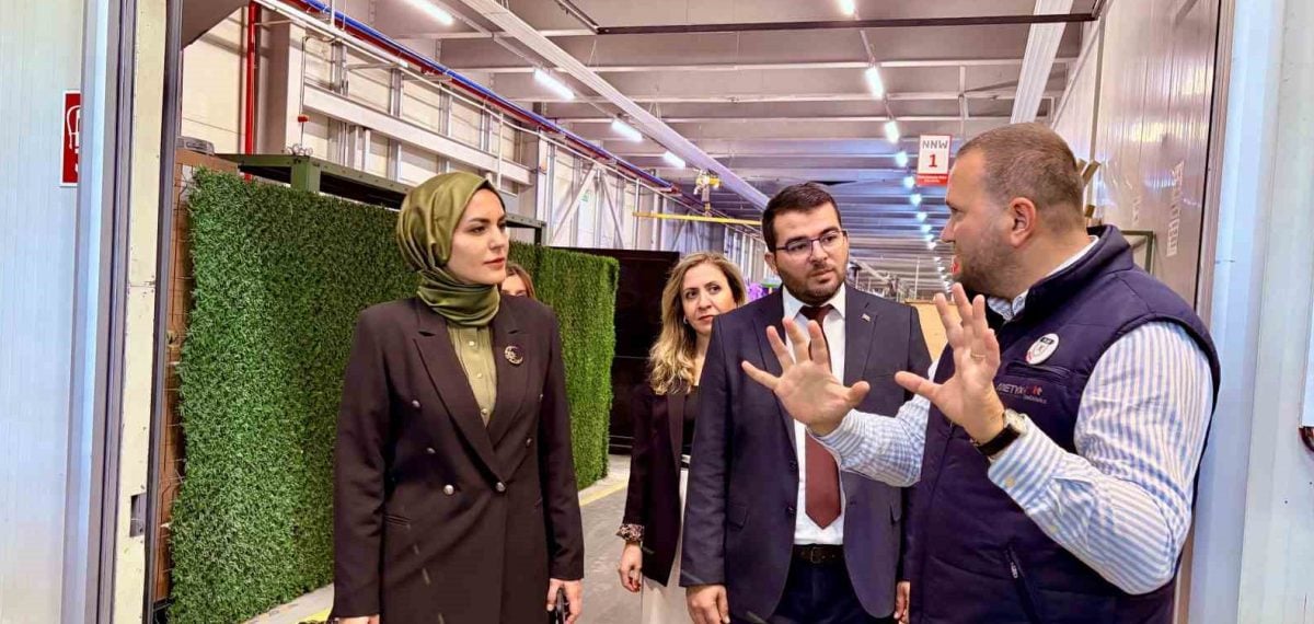Manisa İŞKUR 9 ayda 27 bin 335 kişiyi işe yerleştirdi, Türkiye ikincisi oldu