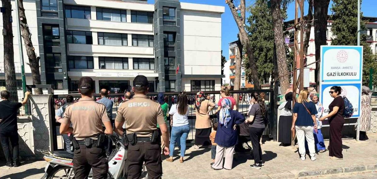 Manisa’da okul çevresi denetimleri 3 bin 53 uygulamayla güçlendi