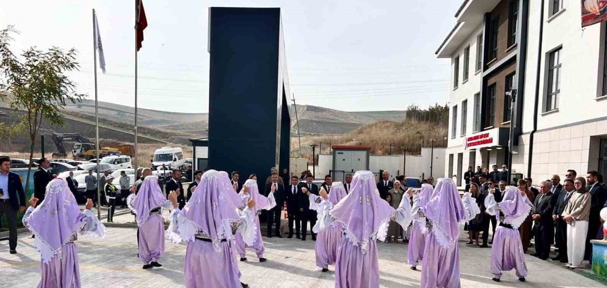 Mehmet Akif Ersoy Çocuk Evleri Sitesi Ankara’da 80 Çocuğa Kapılarını Açtı