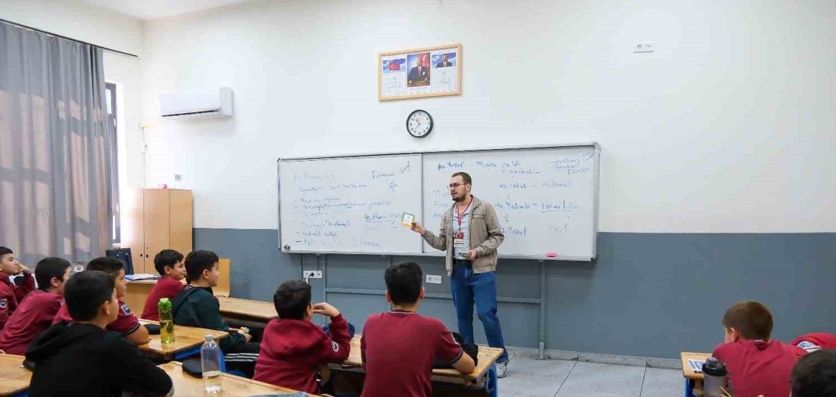 Menemen Belediyesi’nin dağıttığı dijital eğitim paketleri sayısı 40 bine ulaştı
