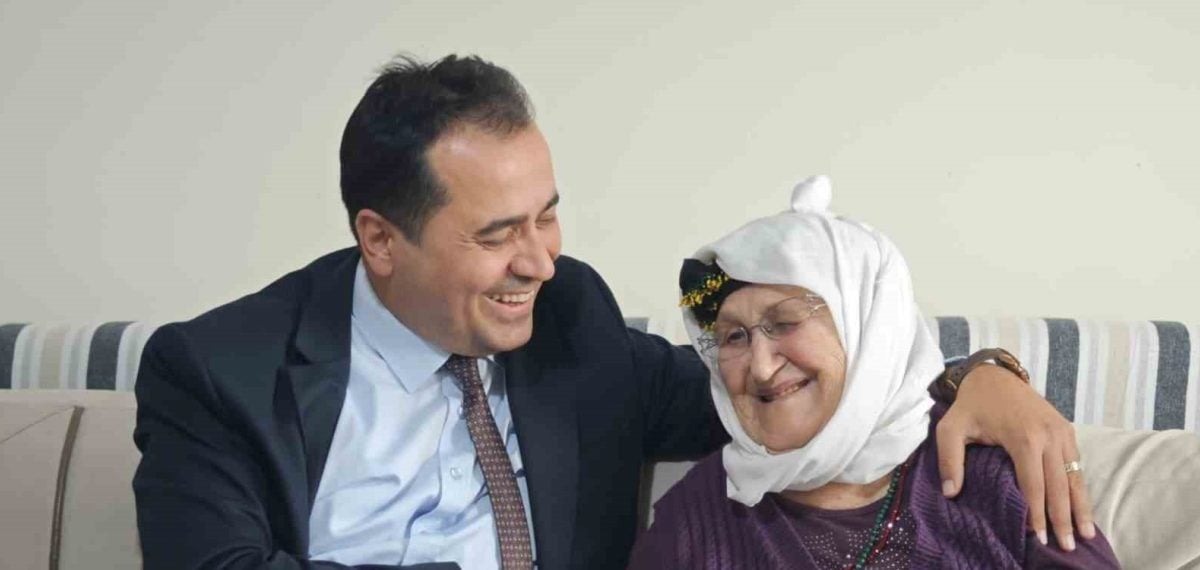 Menteşe Devlet Hastanesi ekipleri yaşlı hastaları evlerinde ziyaret etti
