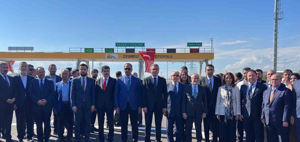 Mersin Çeşmeli–Kızkalesi otoyolunun 52 kilometrelik kesimi gece trafiğe açıldı