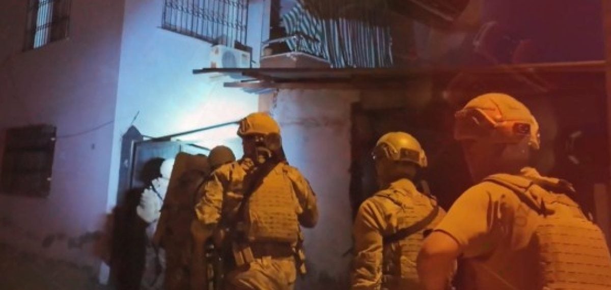 Mersin’de 22 adrese operasyon 62 şüpheliden 37’si gözaltında