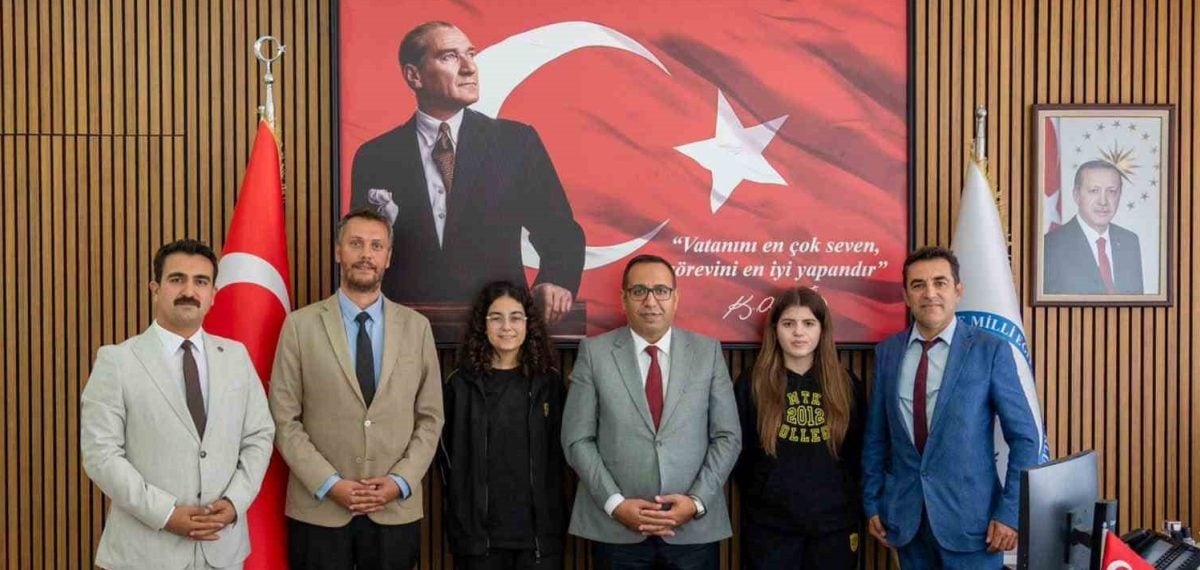 MTK Anadolu Lisesi öğrencileri Moskova dünya finalinde biyoloji projesiyle yarışacak