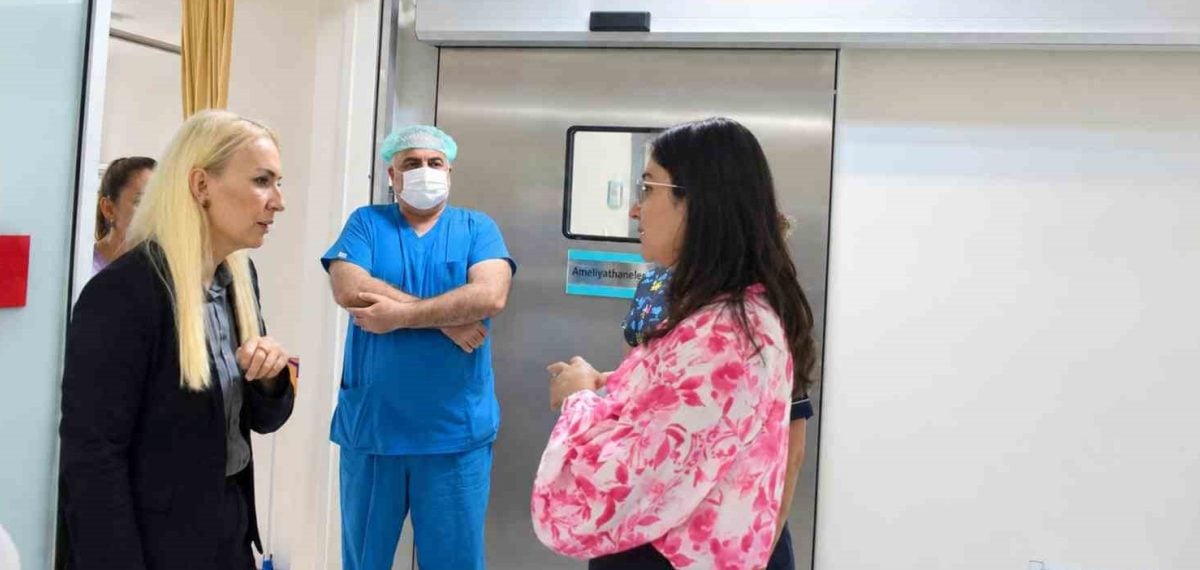 Muğla İl Sağlık Müdürü Akça Dalaman ve Fethiye ziyaretlerinde hizmet geliştirmelerini değerlendirdi