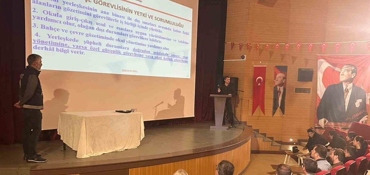 Muratlı’da okul bahçe görevlilerine güvenlik ve iletişim eğitimi düzenlendi