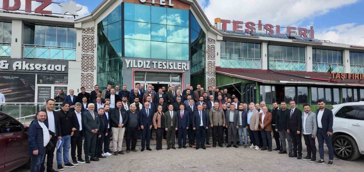 Mustafa Eken Yıldızeli’nde üyelerle buluşup talepleri dinledi ve vaatlerini açıkladı
