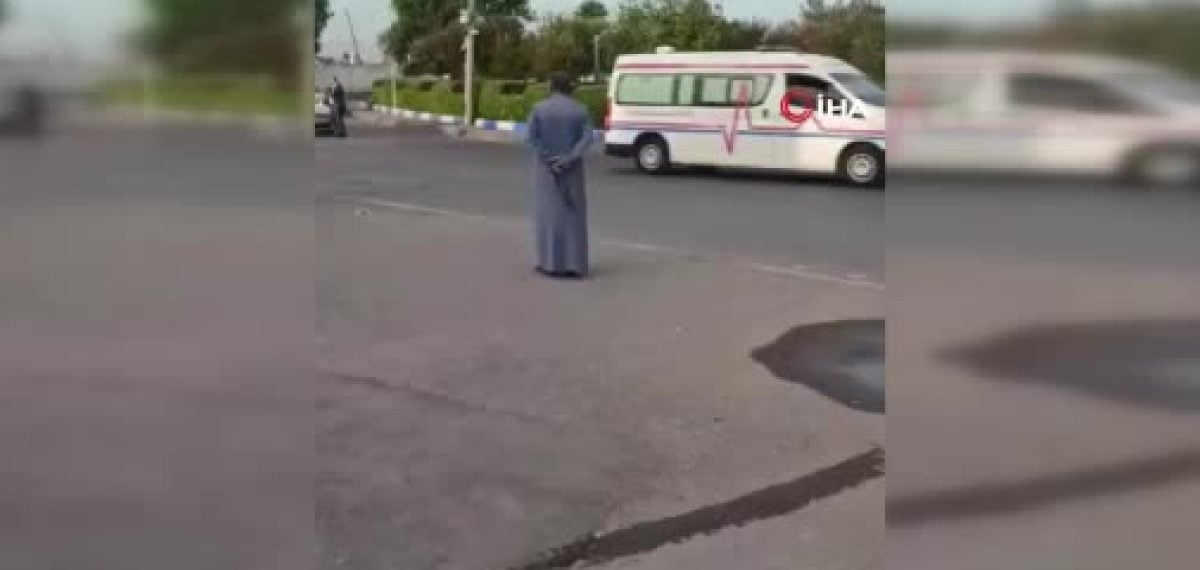 Musul’da toplu mezardan çıkarılan 47 kişinin kalıntıları için resmi cenaze töreni düzenlendi