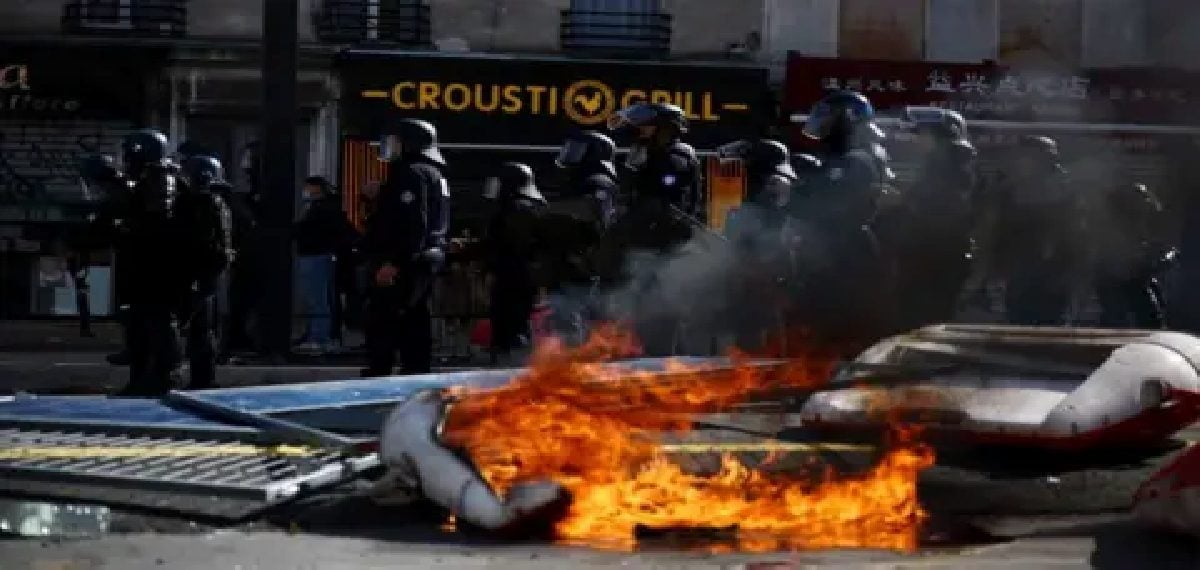 nationwide student protests escalate after deadly clashes and mass arrests 1 dtqydada