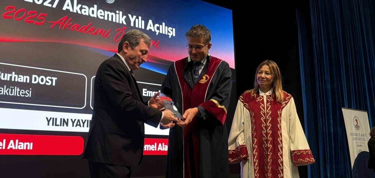 OMÜ 2026-2027 akademik yılı açılışı ve 2025 Akademi Ödülleri töreni gerçekleştirildi