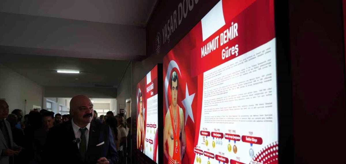 OMÜ Yaşar Doğu Fakültesi Onur Duvarı açıldı sporcularla buluşma