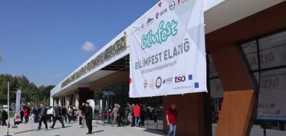 Ortaokul öğrencisinin Bayraktar TB2 ile buluşmasında duygusal anlar