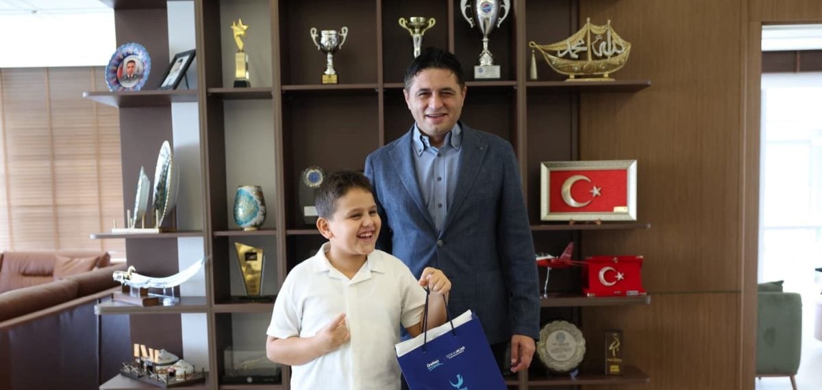Özel Gereksinimli Yüzücü Kaan Vural açık deniz hedefiyle Urla’ya hazırlanıyor