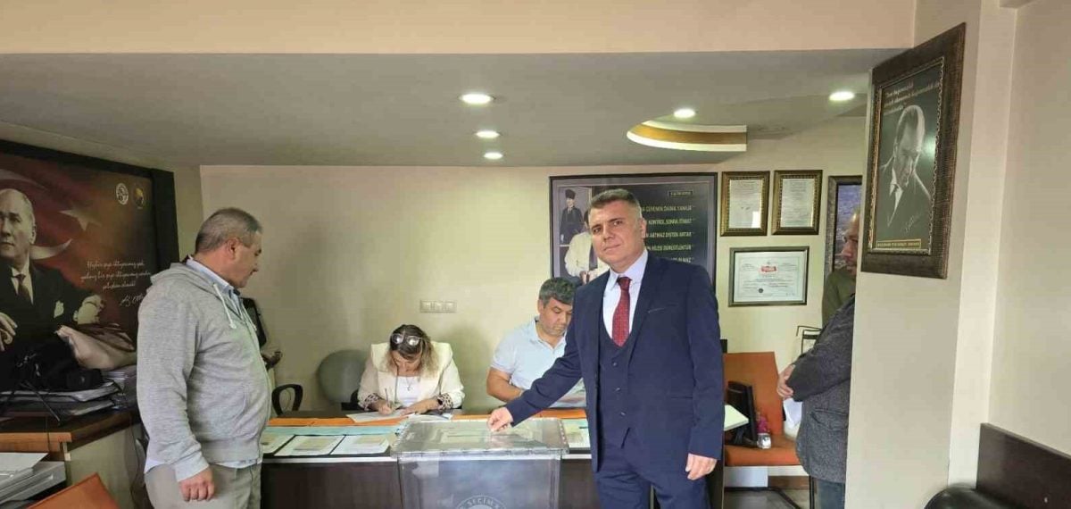 Özgür Önder liderliğindeki mavi liste Buldan Ticaret Odası seçimlerini kazandı
