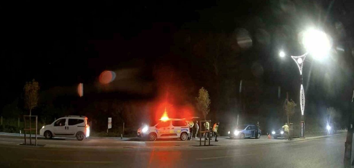 Polisin dur ihtarına uymayan alkollü sürücü 5 kilometrelik kovalamacanın ardından yakalandı