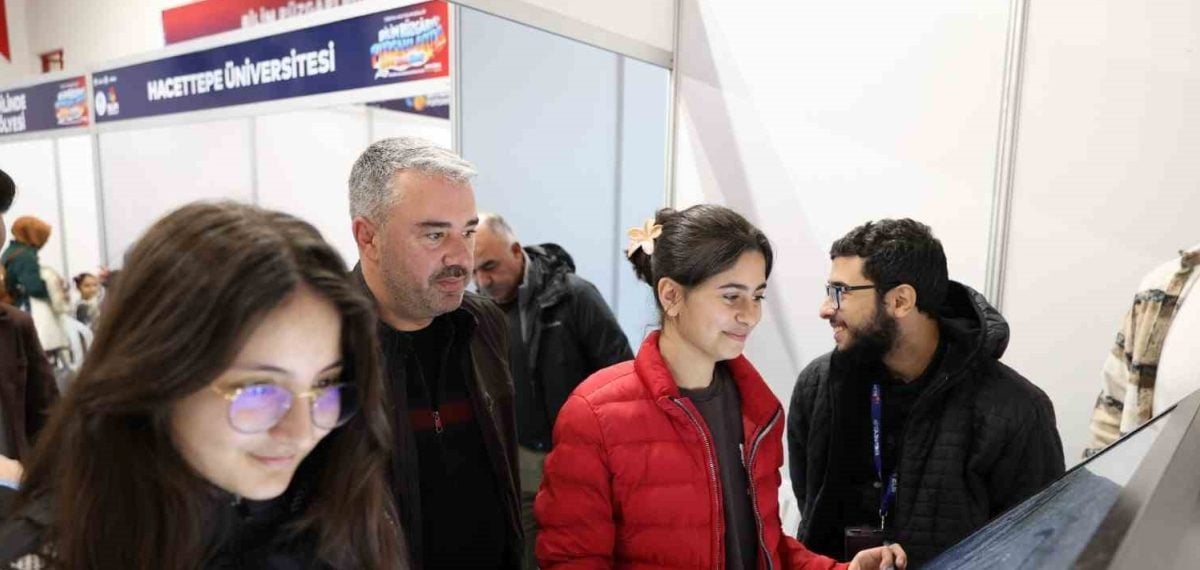 Pursaklar Bilim Şenliği çocuklara bilim ve keşif dolu bir gün yaşattı