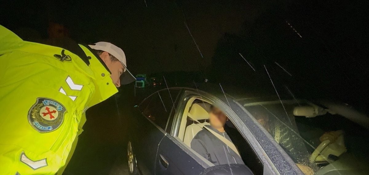Sakarya’da D-650 kara yolunda sağanak nedeniyle önlemler ve yol kapatması