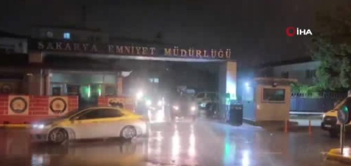 Sakarya’da eş zamanlı operasyonlarda 14 şüpheli gözaltına alındı