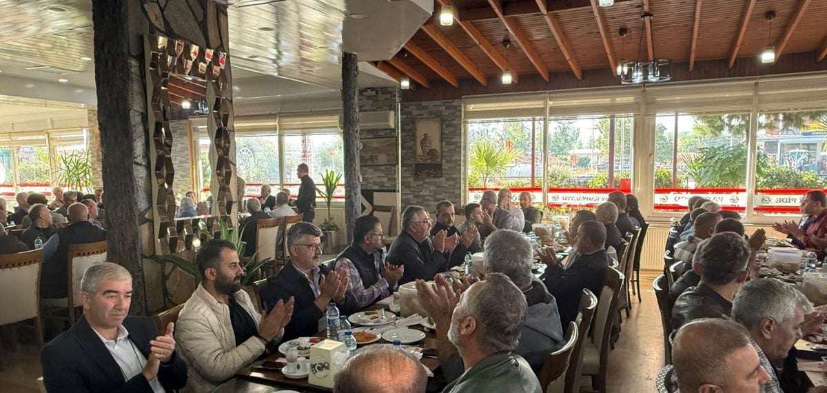 Salihli Ticaret Odası başkanı Yüksel Kula üyeleriyle seçim öncesi buluştu