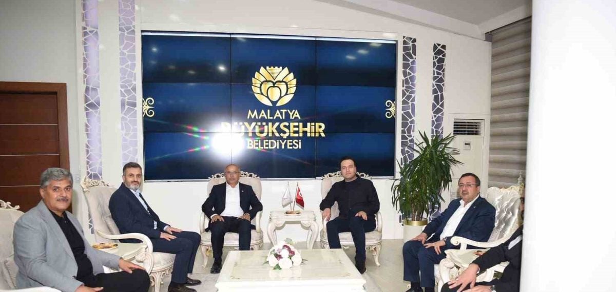 Sami Er gençlik yatırımlarını kütüphane ve spor tesisleriyle güçlendirdi
