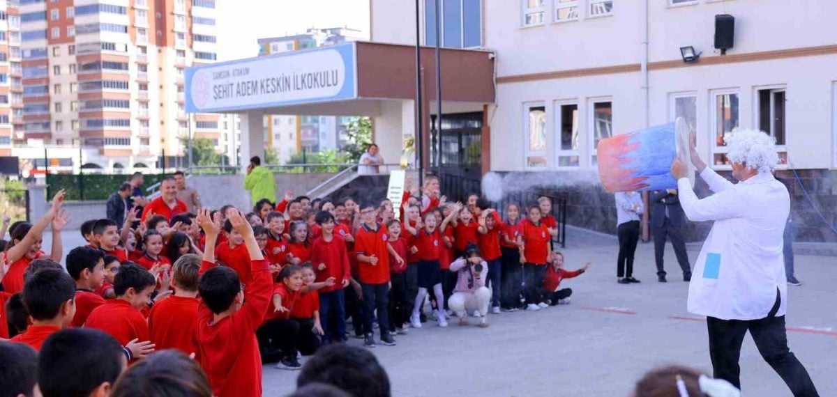 Samsun’da çocukları bilim sanat ve geleneksel oyunlarla buluşturan proje başladı