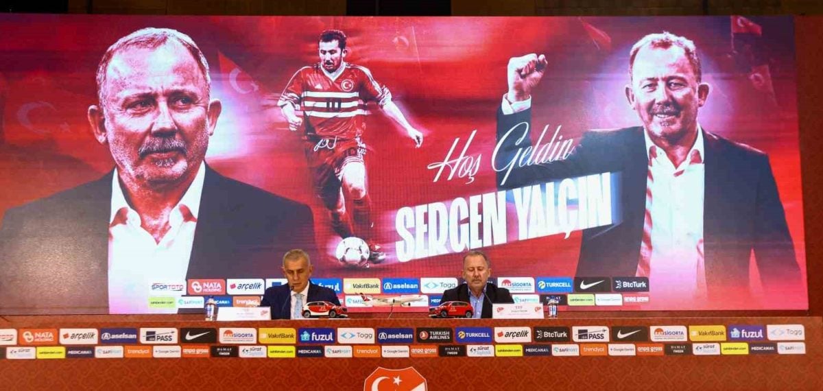 Sergen Yalçın A Milli Takımın yeni teknik direktörü olarak göreve başladı