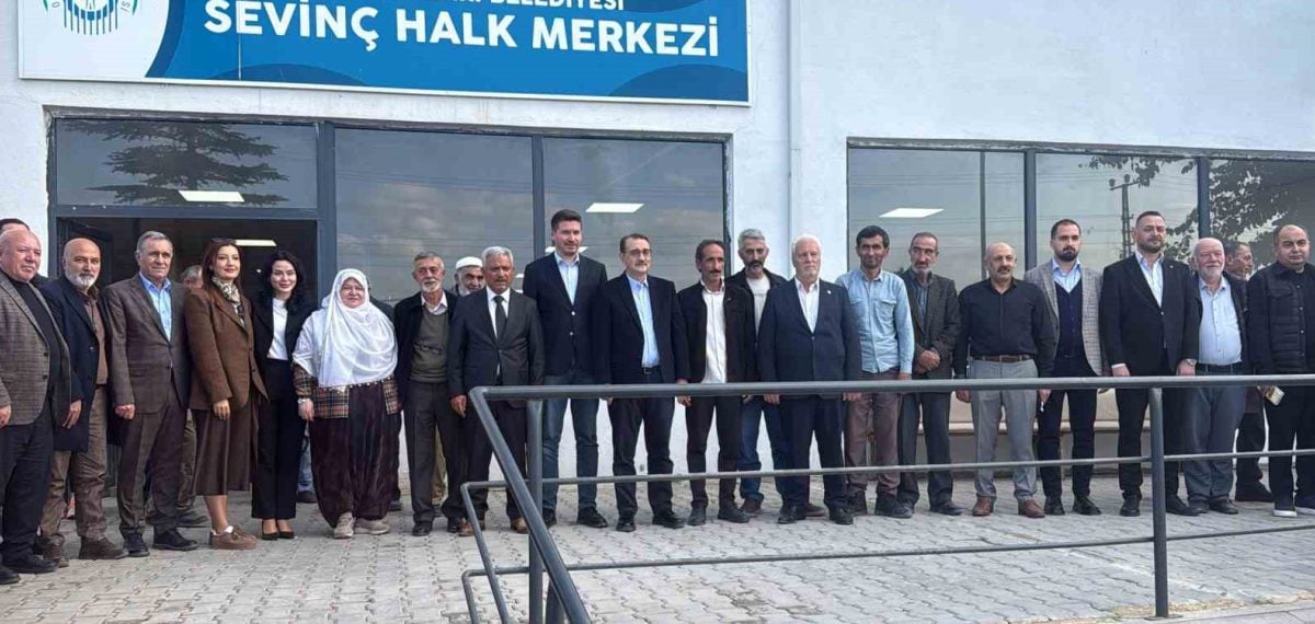 Sevinç Mahallesi’ne 4 ayda 15 kilometrelik doğal gaz şebekesi bağlandı