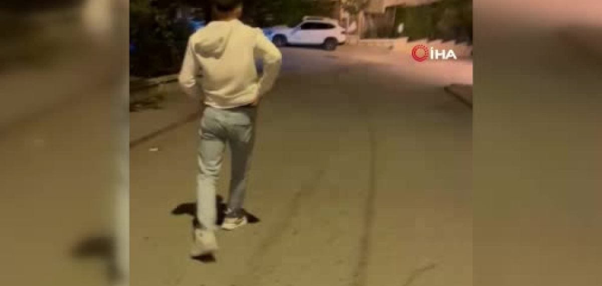 Sokakta havaya ateş açıp görüntüyü sosyal medyada paylaşan iki şüpheli yakalandı