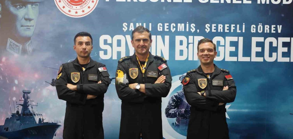 SOLOTÜRK Şanlıurfa TEKNOFEST gösterisinde halkın duygusunu harekete geçirdi