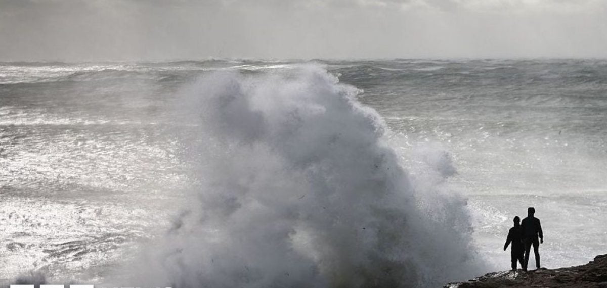 Storm Boelo Strikes as UK Battles Ongoing Power Outages After Storm Austen