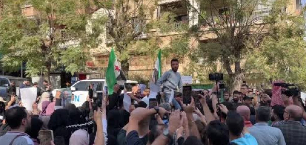 Suriye genelinde İsrail ihlallerine karşı kitlesel protestolar düzenlendi