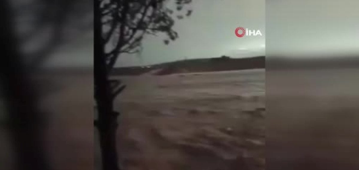 Suriye’yi vuran şiddetli yağışlar ve sellerde çok sayıda tahliye ve kayıp