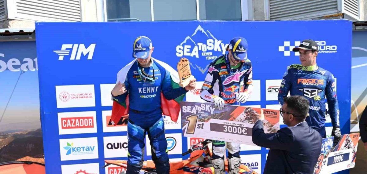 Tahtalı zirvesine ulaşan Lettenbichler Sea To Sky Enduro’da birinci oldu